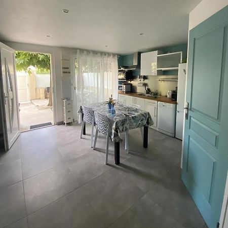 מוגויו Maison En Bord De Mer מראה חיצוני תמונה