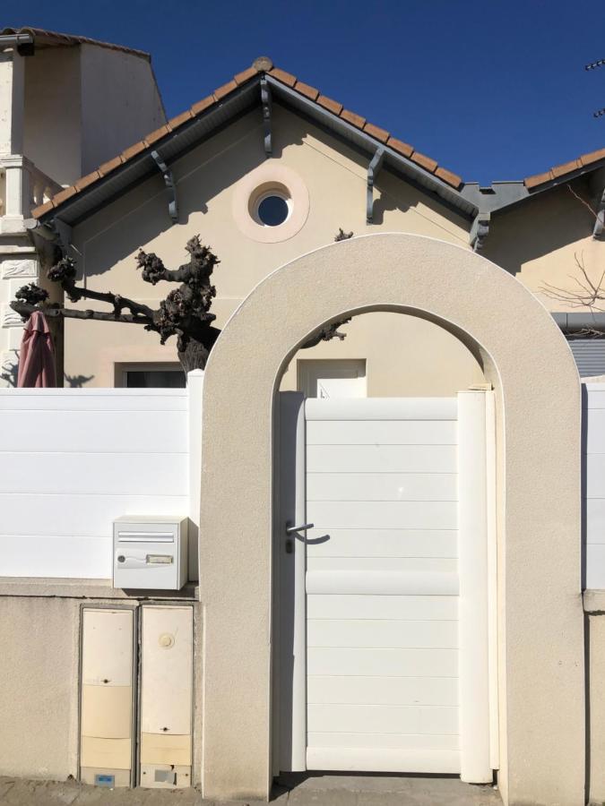 מוגויו Maison En Bord De Mer מראה חיצוני תמונה
