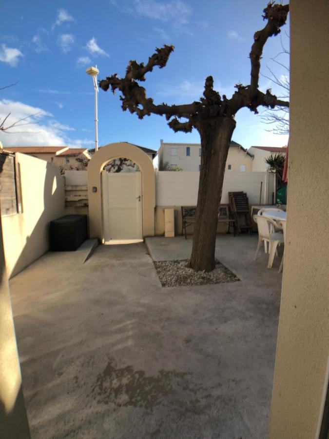 מוגויו Maison En Bord De Mer מראה חיצוני תמונה